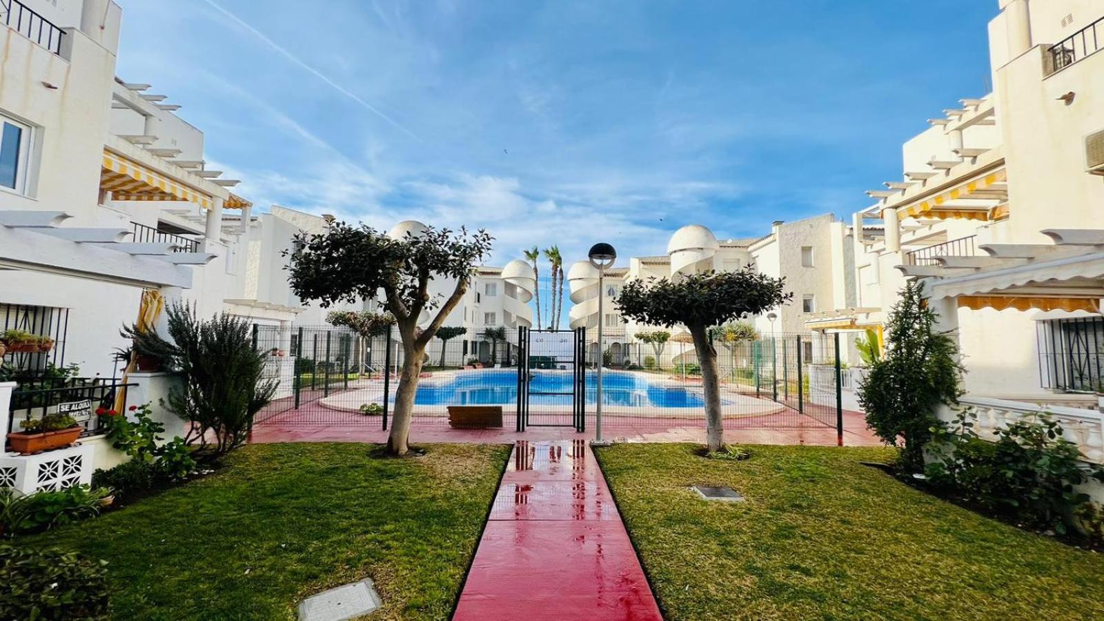 Apartamento Laguna Beach At Home Torrox Exterior foto