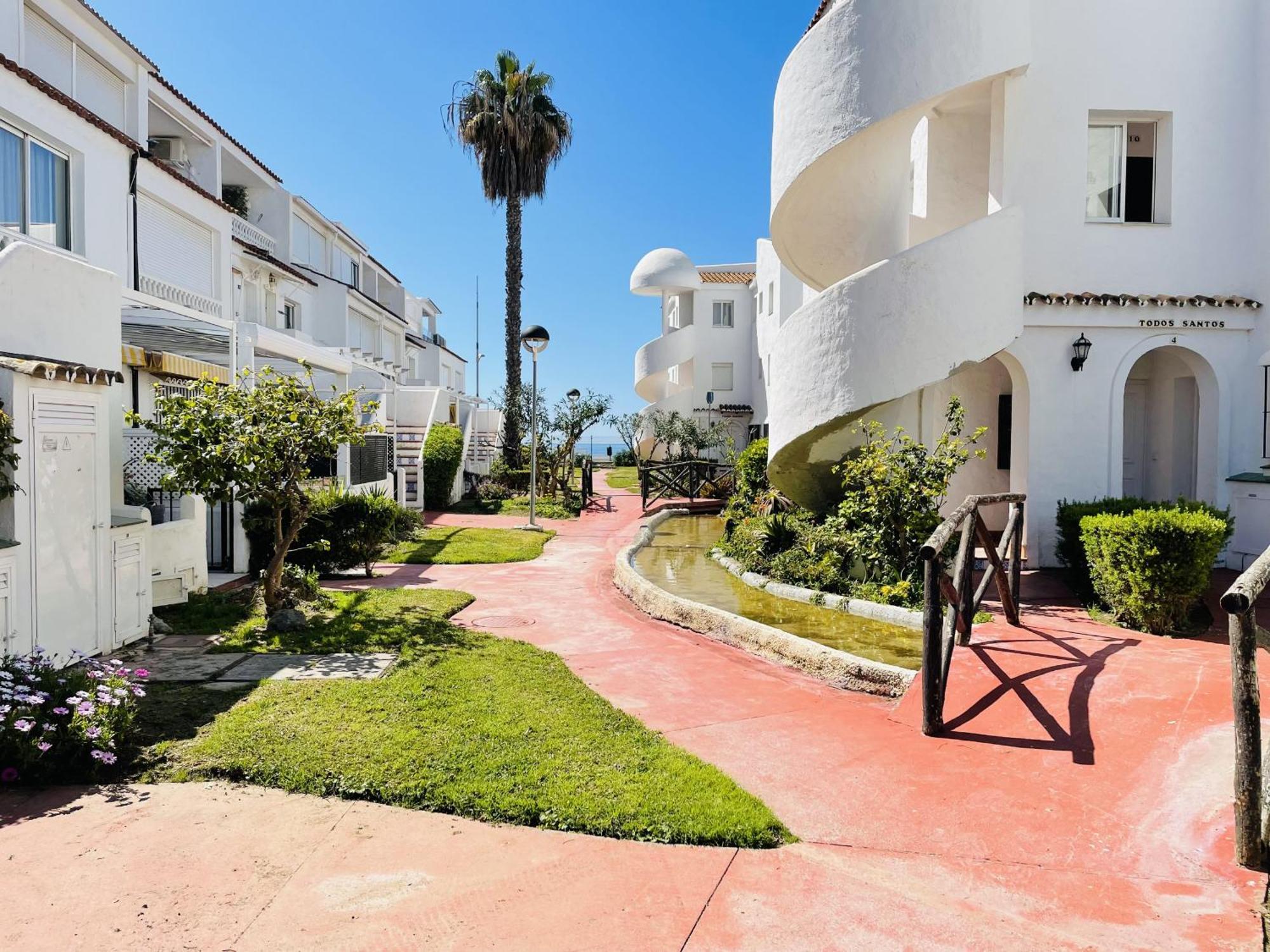 Apartamento Laguna Beach At Home Torrox Exterior foto