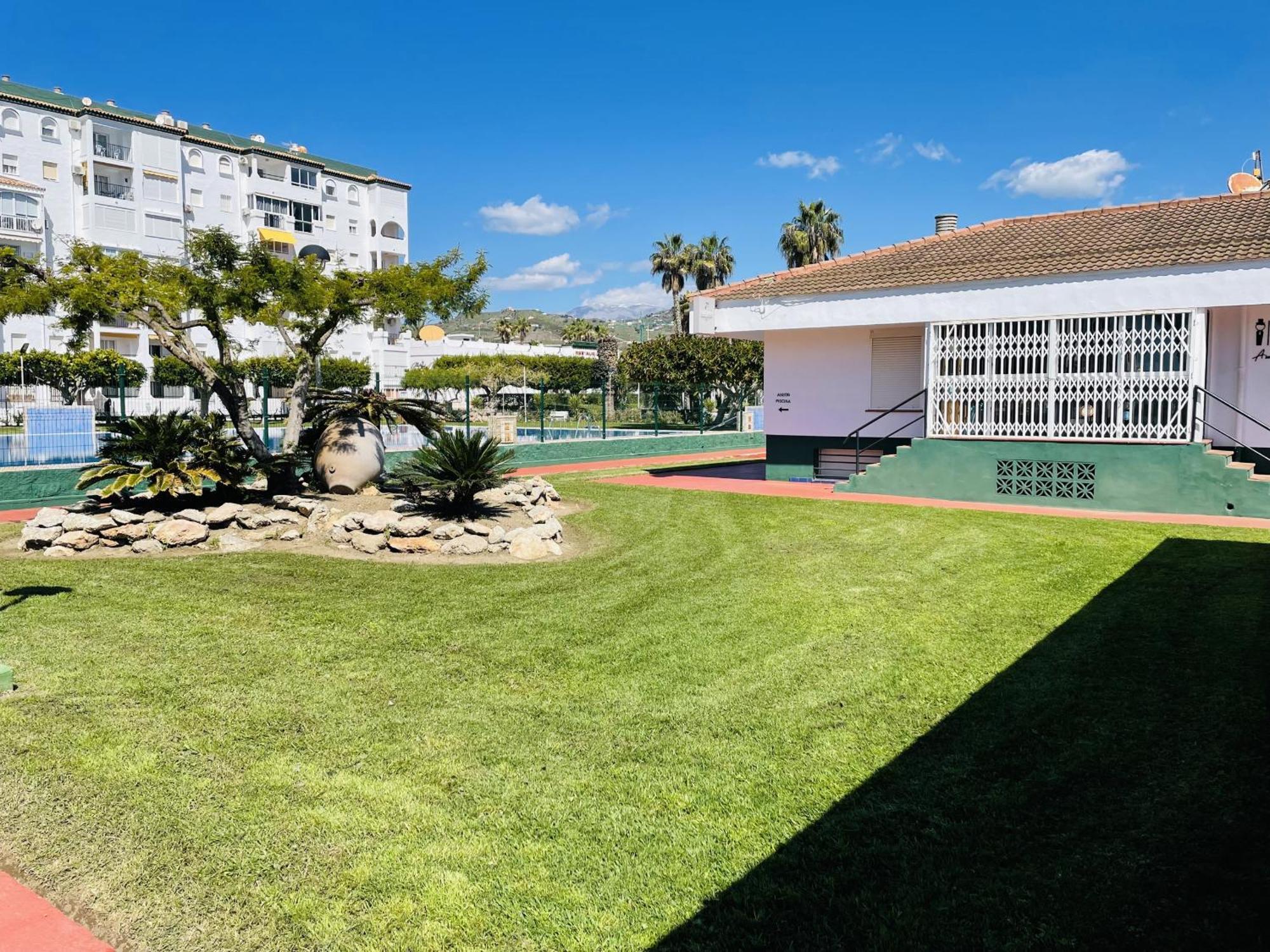 Apartamento Laguna Beach At Home Torrox Exterior foto