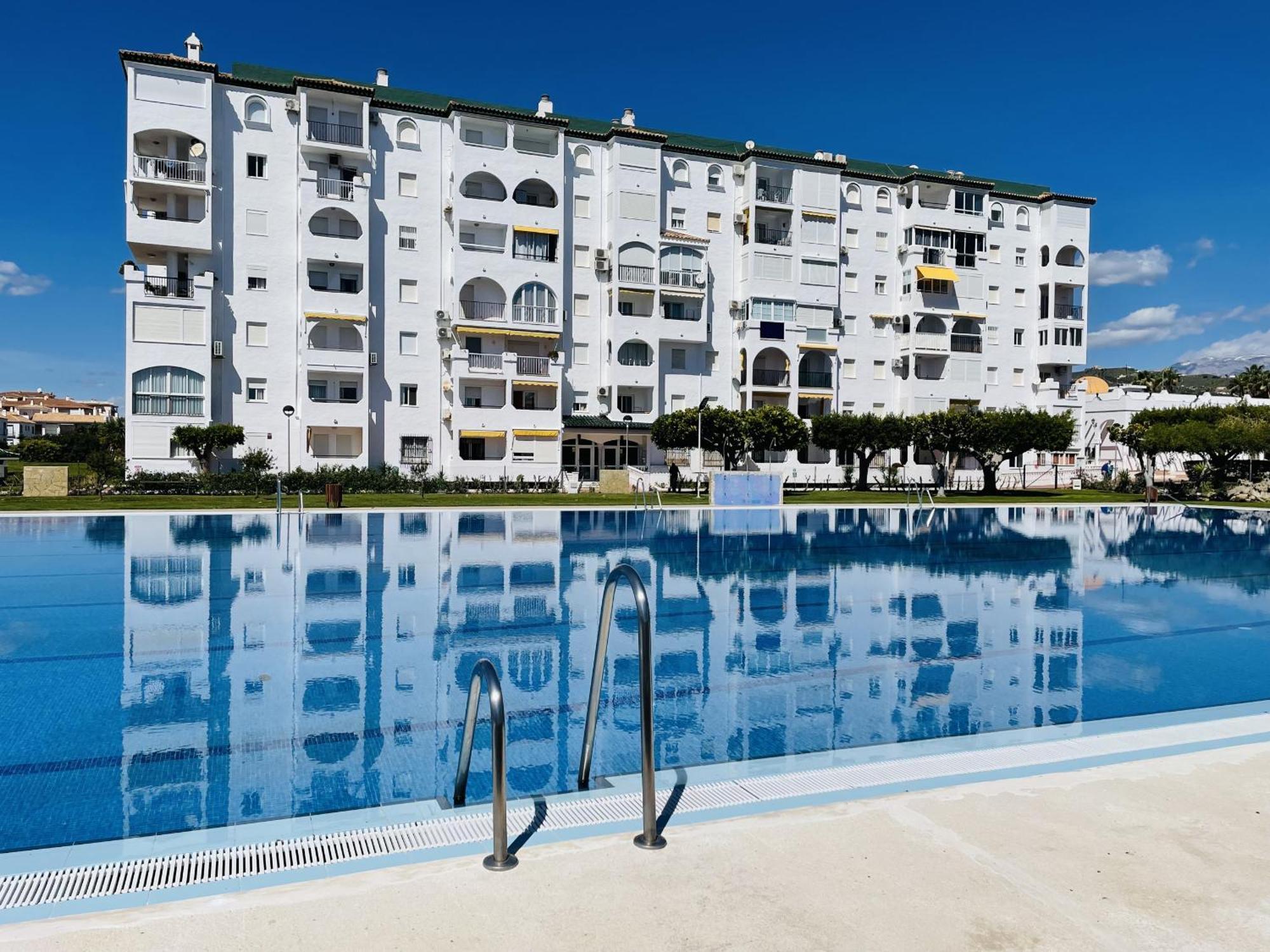 Apartamento Laguna Beach At Home Torrox Exterior foto
