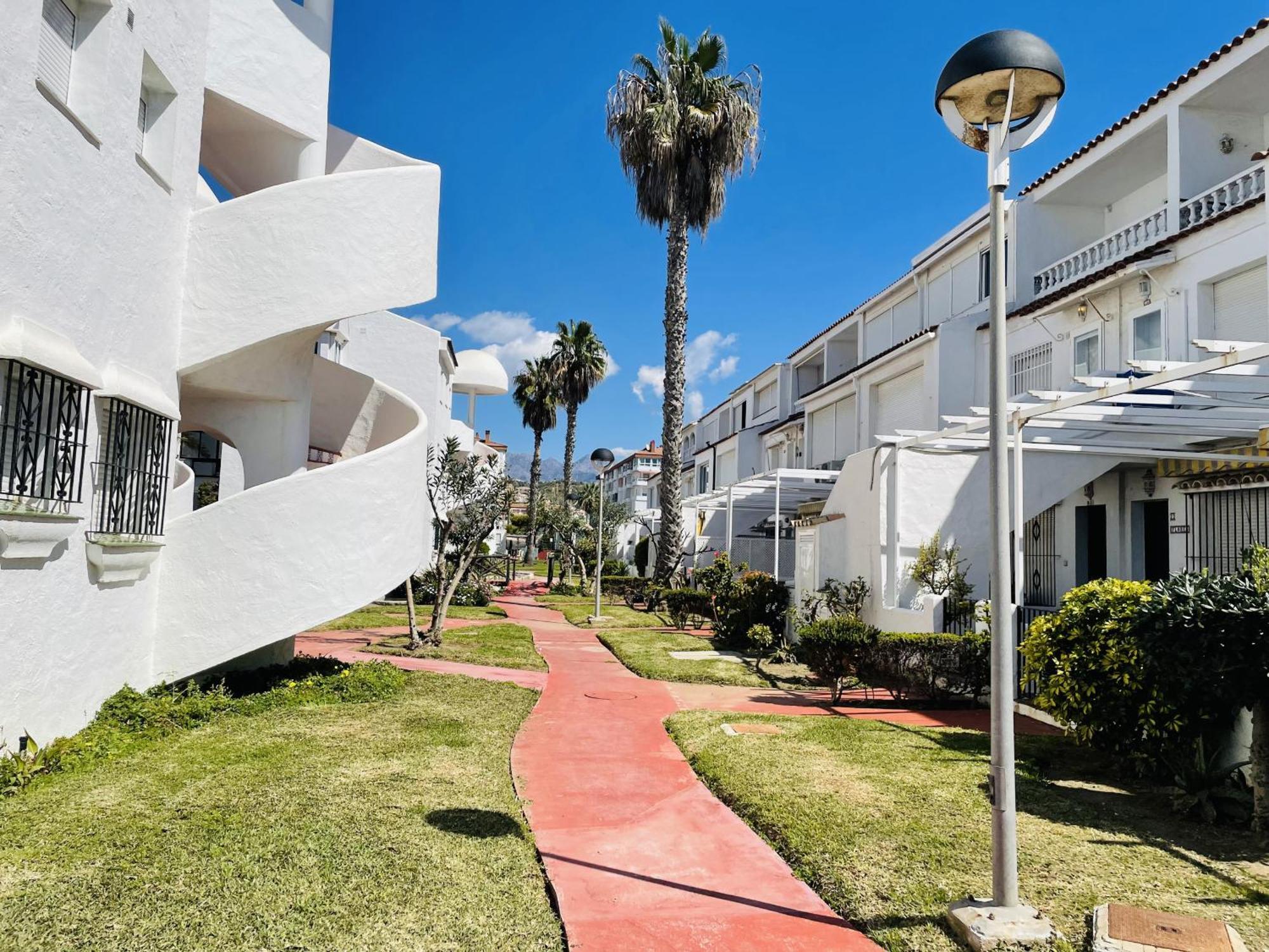 Apartamento Laguna Beach At Home Torrox Exterior foto
